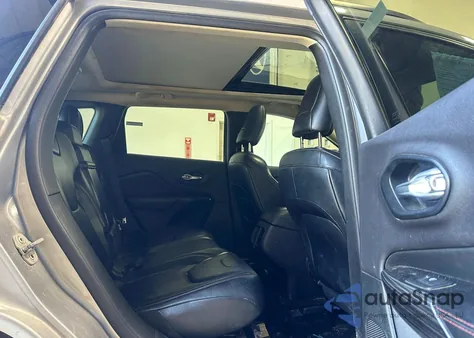 2014 Jeep Cherokee Trailhawk из США, поврежденный, VIN 1C4PJMBS4EW111480